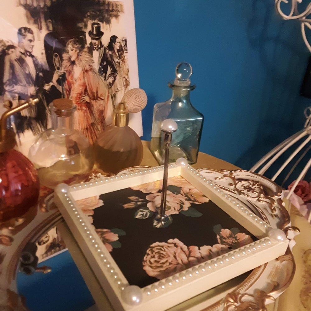 Glam Cottage Core Aesthetic Floral Jewelry Tray